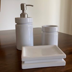 Pottery Barn Bathroom Essentials